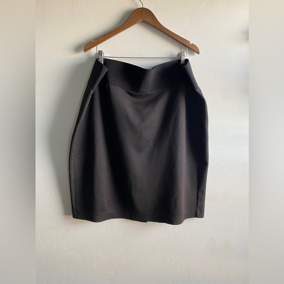 Covington - Black Pencil skirt - Picture 2 of 7